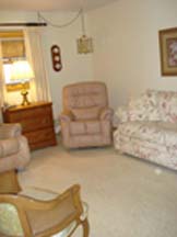 3423 S. 75th St. Living Rm